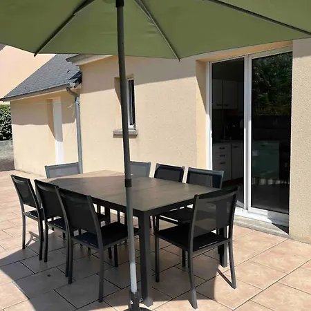 Maison - Vélos - Baby-foot - Barbecue Granville